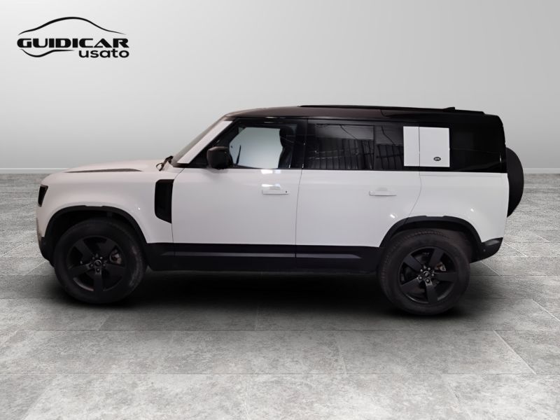 GuidiCar - LAND ROVER Defender 2022 Defender 110 3.0d i6 mhev SE awd 200cv auto Usato